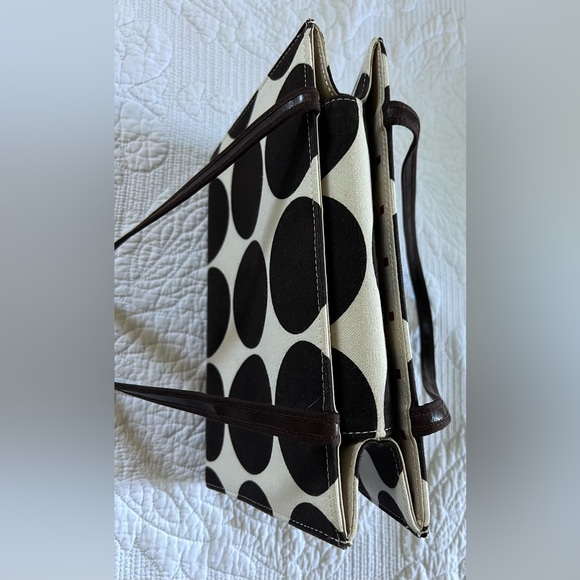 LAST CHANCE !! Kate Spade  NWOT Graphic Dot Sam Bag, Impeccable Condition!!💫💫🔥🔥 - Picture 10 of 11
